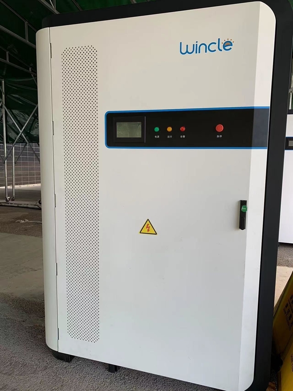 LiFePO4 Batterie Energiespeicher Schrank 125kw 258kwh Für Drei-Phase-Vier-Draht-Außen