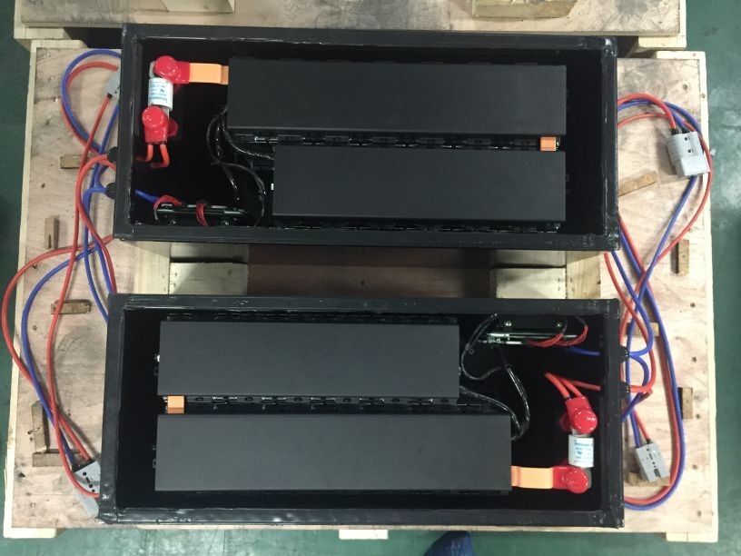 54.6V Abnehmbares Ladegerät NCM Material Batterie 6P13S für Motorrad und Roller